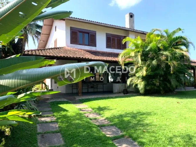 Casa para venda em Condominio Lagoinha de 426.00m² com 4 Quartos, 4 Suites e 5 Garagens