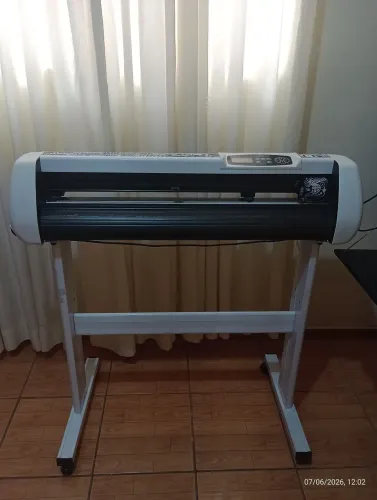 Plotter de recorte 72cm