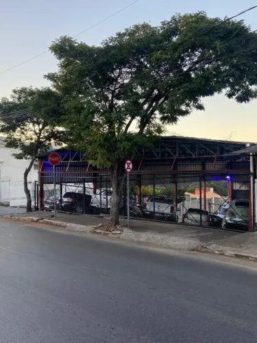 Galpão à venda em Ibirité/MG com 384 m² (em frente ao Cemitério Municipal)