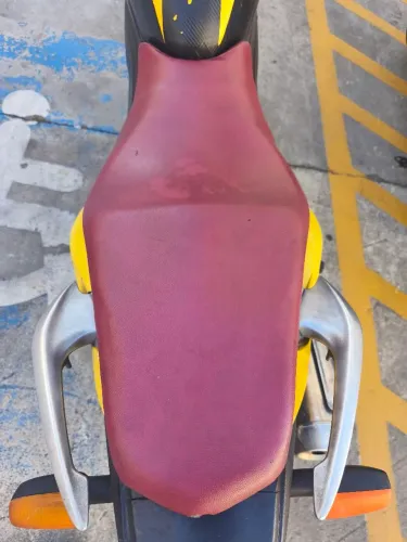 Banco cb 300 em ótimo estado