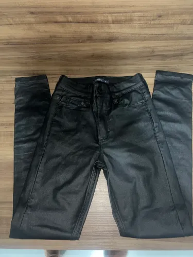 Calça Skinny Marfinno tamanho 36