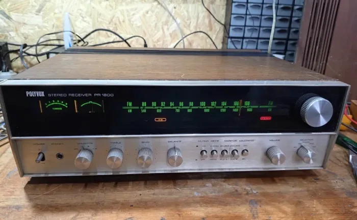 Receiver Polyvox PR1800 lindíssimo 