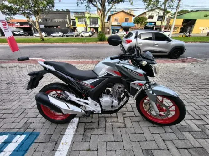 Cb 250 Twister 2018! Baixo Km! Revisada! Top!!!