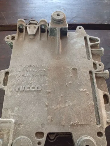Módulo de motor caminhão Iveco