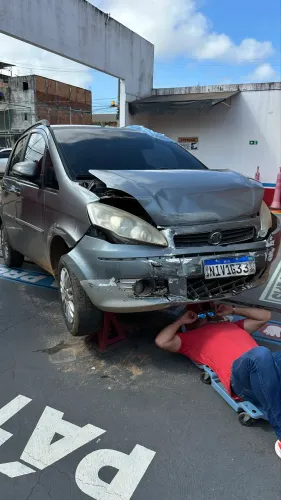 Fiat idea essence 2011 - para conserto ou ferro velho