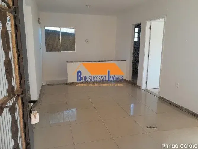 Casa de 3 quartos com suíte, 4 vagas de garagem, Bairro São Damião, Vespasiano/MG
