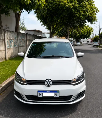 Volkswagen Fox Trendline 1.6 Flex 8V 5P 2016