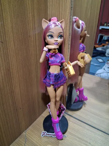 Boneca monster high clawdeen Wolf budget