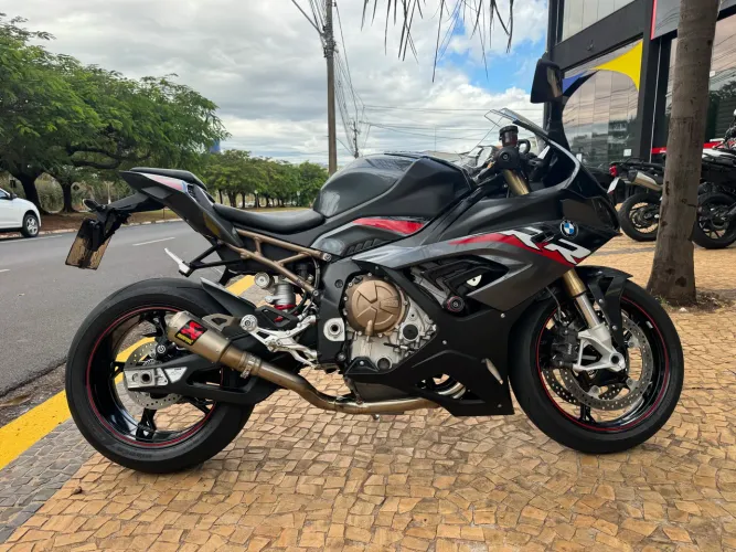BMW S 1000 RR