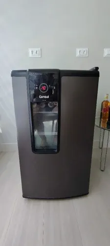 Cervejeira Consul Titanium 82L Frost Free - Perfeito Estado