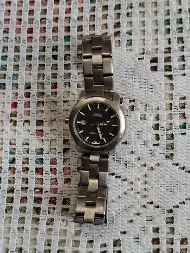 Relógio Technos Titanium sem teste restauro ou testar 