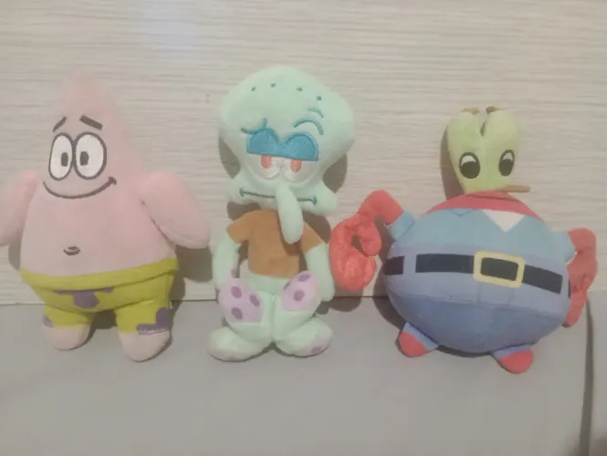 Mini pelúcias bob esponja 