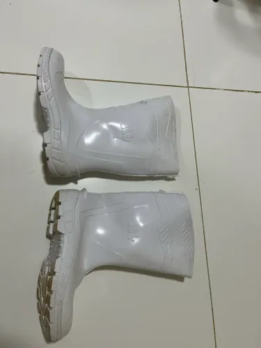 Bota de Borracha Impermeável Branca (Galocha / EPI)