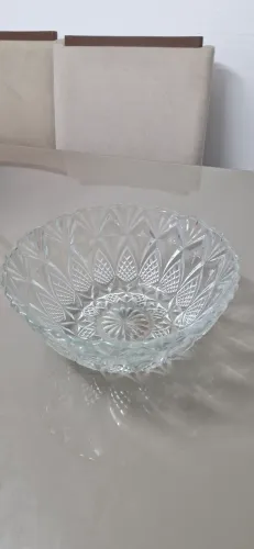 Tigela de vidro decorada cristal