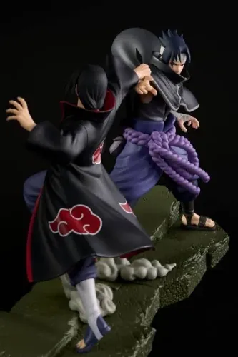 Conjunto Figures : Itachi & Sasuke Uchiha - Combination Battle