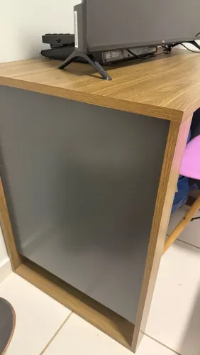 Mesa pra computador / estudo 