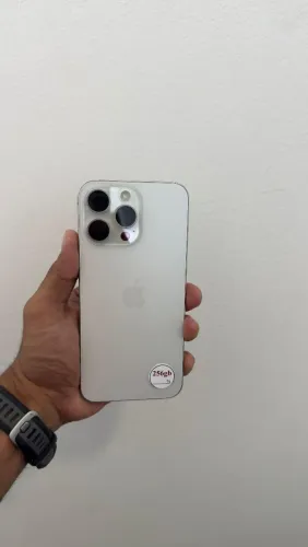 iPhone 15 Pro Max 256gb (Leia a legenda)