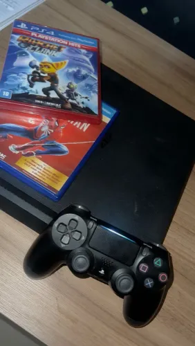 PlayStation 4 Slim 1Tb