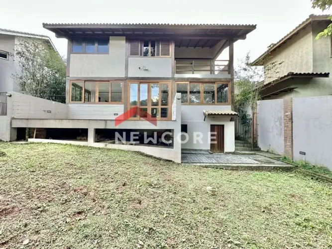 Casa de condomínio em Rua Apiacás - Aldeia da Fazendinha - Carapicuíba/SP