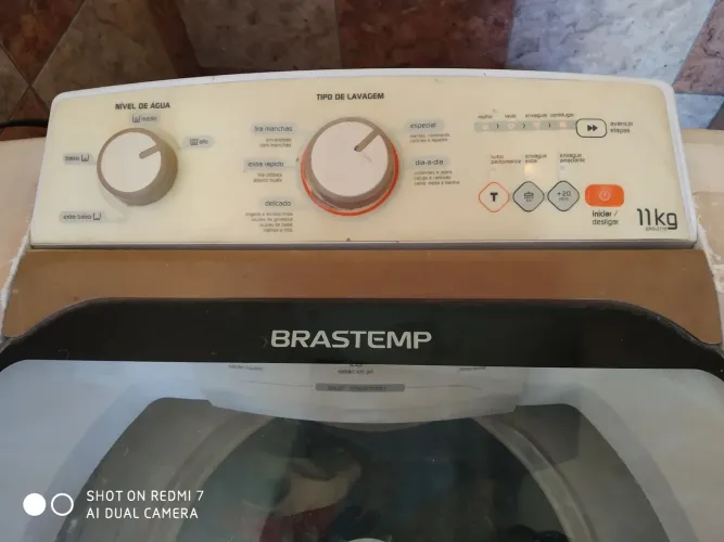 Máquina de lavar roupa Brastemp 11 kg