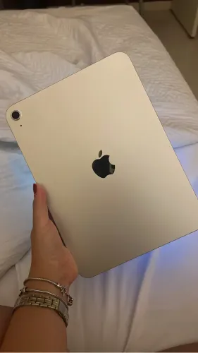 iPad 11 prata 128gb