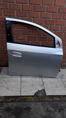 Porta Dianteira Direita Chevrolet Onix
