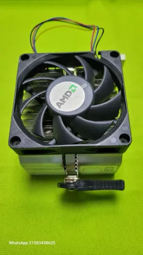Cooler amd e Intel