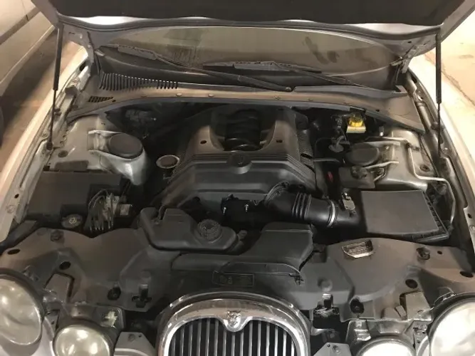 Motor Jaguar S-Tipe V8 2002