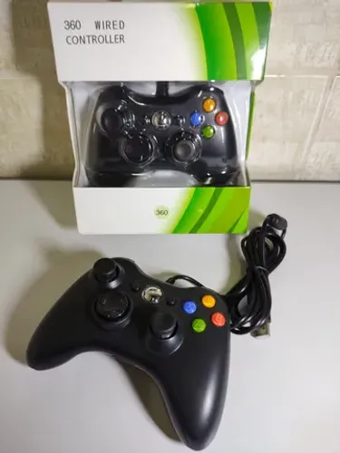 Vendo controle de Xbox 360 com fio 