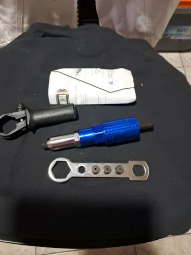 Adaptador rebitadeira parafusadeira e furadeira