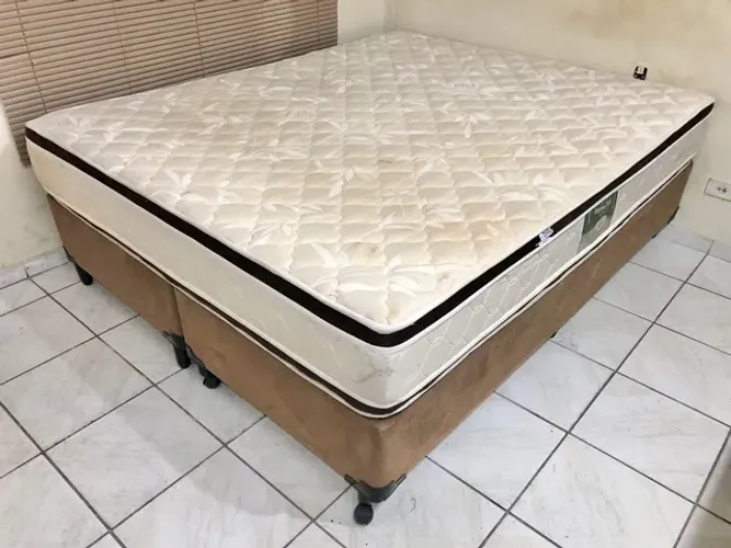 Cama Box de casal queen , cama de casal , cama Box