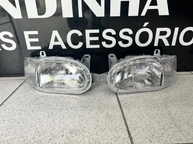Farol Escort Zetec valor unitário