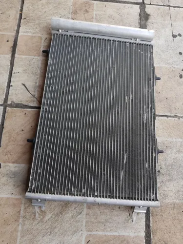 Condensador 208 C3 C4 cactus original