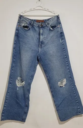 Calça jeans feminina FROM tam 44