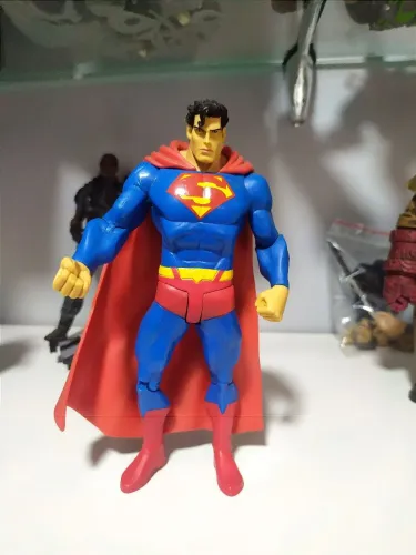 Figura Superman - Last Son Dc Direct (18 cm)