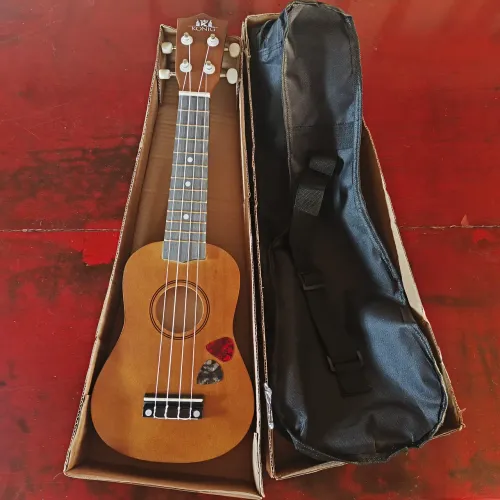 Ukulele NOVO