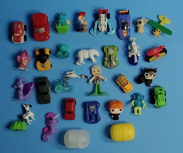 Coleção de Miniaturas Kinder