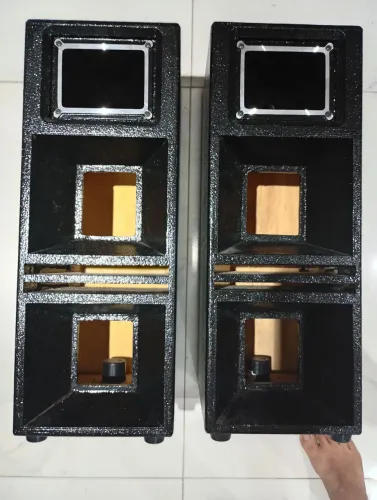 Caixas de som de altas p/ falante de 6" e Ti