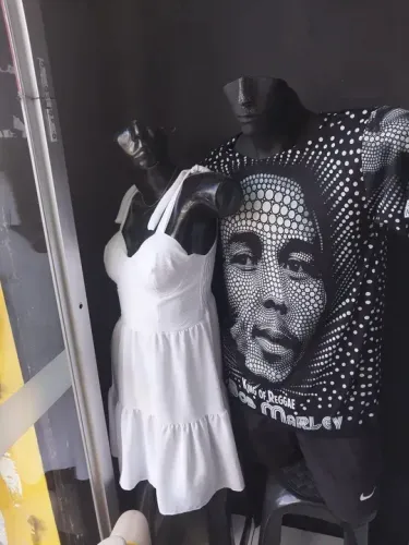 Manequins de Loja - 2 Peças