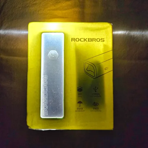 Farol bicicleta rockbros RHL400