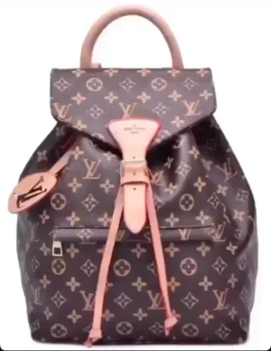 Mochila Letreiro LV nova