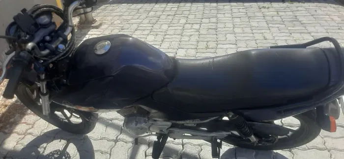 Vendo factor moto muito boa