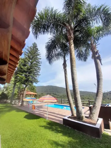 Chacara com piscina. Diarias e estadias