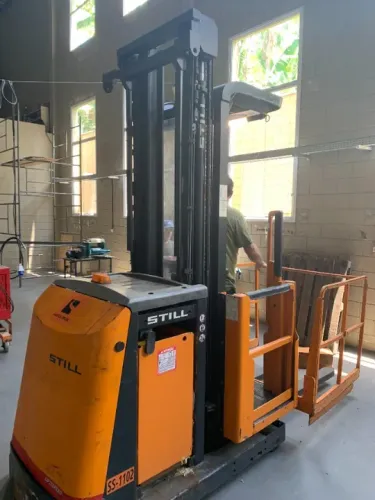 Empilhadeira Still Ek 11 L Elétrica Oportunidade Única