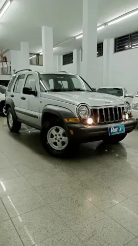 Jeep Cherokee Sport 3.7 4X4 V6 12V Aut. 2007