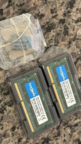 Processador i7 620m 2,66ghz a 3.3 novo + 2 pente 4gb ddr3 1333 kit combo