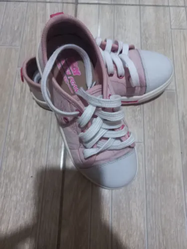 Tênis Infantil Rosa - Tamanho 27