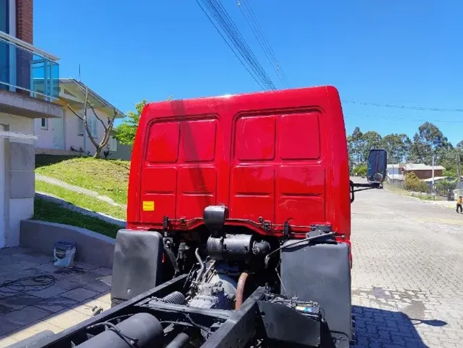 Vendo cargo 815 2011