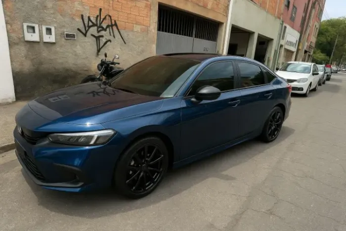 Chevrolet Onix Plus LT 1.0 12V Flex Mec. 4P 2021