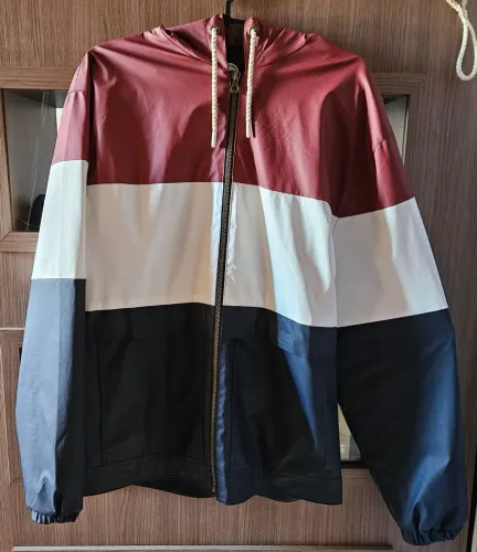 Jaqueta Weatherproof Original com Capuz